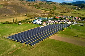 Parcul fotovoltaic pentru energie verde al fabricii Preferato